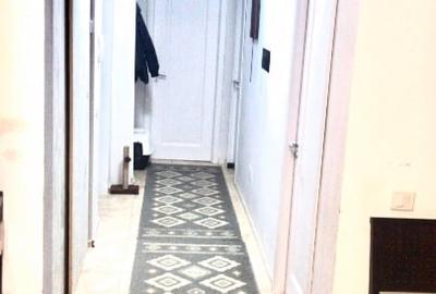 Vand apartament 3 camere cu loc de parcare - 2