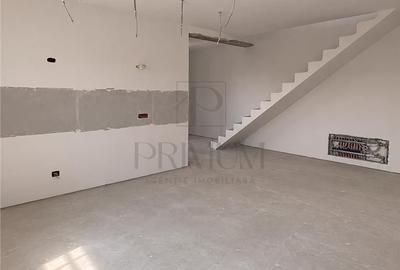 Casă cu 5 camere cu Teren 300 Mp în Central - 2