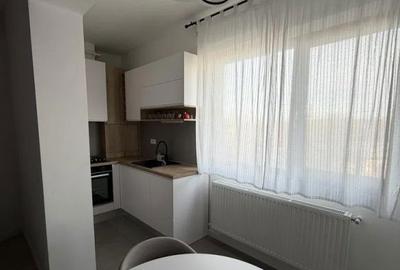 Apartament cu 2 camere, mobilat în Regie - 9