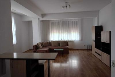 Apartament cu 3 camere decomandat în Anda - 2