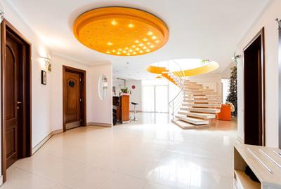 Casă individuală cu 6 camere cu Canalizare în Dumbrăvița - 3