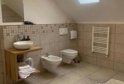 Casă cu 5 camere cu Teren 277 Mp în Malu Mare - 6