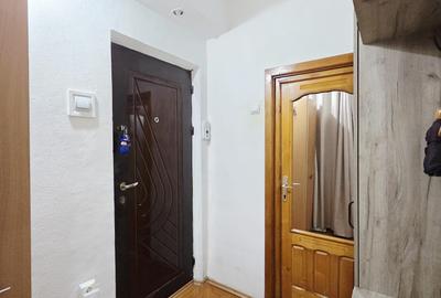 Garsonieră nedecomandată, mobilată în Micro 13 - 7