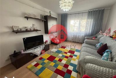Apartament cu 2 camere decomandat în Central - 2