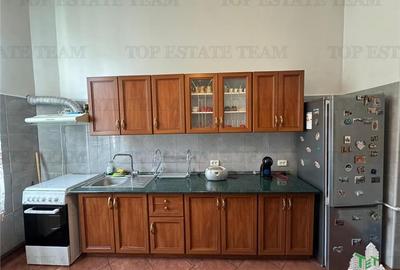 Apartament cu 4 camere  de vanzare, Ultracentral,  Kogalniceanu, curte si pod Apartament cu 4 camere  de vanzare, Ultracentral,  Kogalniceanu, curte si pod - 10