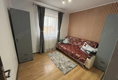 Apartament 3 camere Renovat si utilat ! - 2