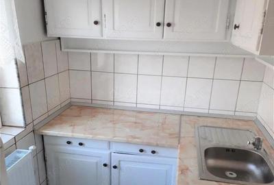 Garsonieră decomandată în Central - 5