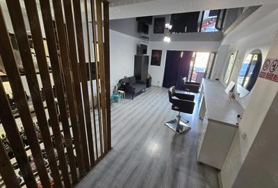 Spațiu comercial, de 50 mp, în Central - 4