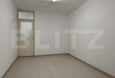 Spatiu comercial de vanzare,Cetate,vad excelent - 2