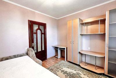 Apartament cu 3 camere decomandat în Gorjului - 9