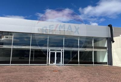 Spațiu comercial, de 1,000 mp, în Central - 1