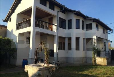 Casa 4 camere 2 bai 190 mp utili plus gradina 3125 mp zona Ciugud - 1