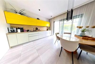 FILM & Tur LIVE!Vila cu arhitectura selecta,  intr- o eleganta oaza de liniste. - 3