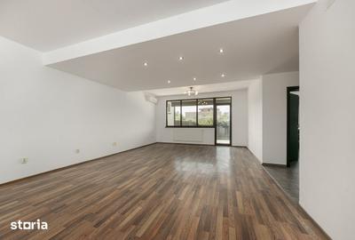 Casă cu 5 camere cu Teren 300 Mp în Central - 3