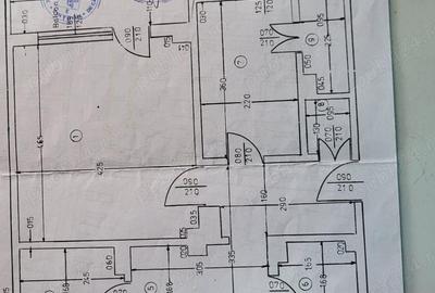 3 camere Exercitiu Teilor parter 78mp balcon 115000euro - 2