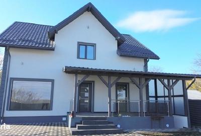 Casă cu 5 camere cu Teren 413 Mp în Hemeiuș - 12