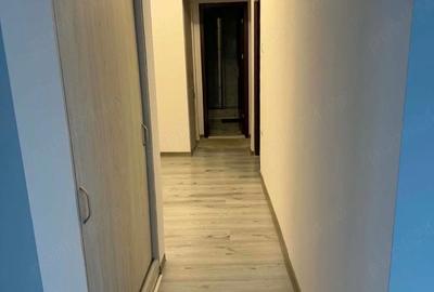 Apartament cu 3 camere decomandat în Exterior Vest - 1
