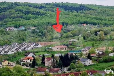 Teren de 1500 mp, în Central - 7