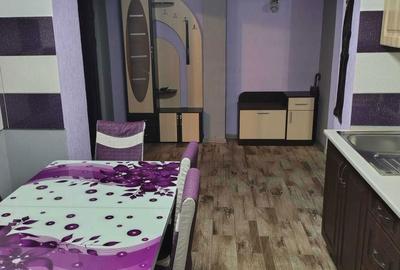 Apartament cu 2 camere decomandat în Traian - 3