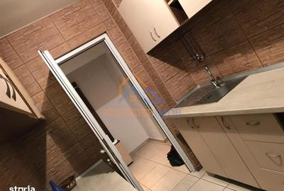 Apartament cu 3 camere semidecomandat, mobilat în Berceni - 4