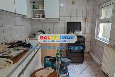 Casă cu 3 camere cu Garaj în Andronache - 17