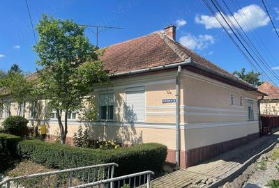 Casă cu 3 camere cu Teren 277 Mp în Sărmașu - 7