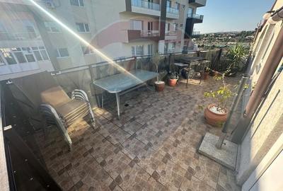 Apartament cu 4 camere de vanzare in zona Rovine - 16