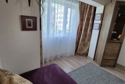 Garsonieră decomandată în Zamfirescu - 2