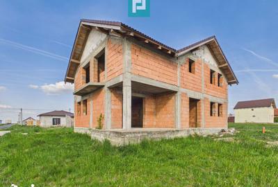 Casă cu 6 camere cu Teren 500 Mp în Central - 10