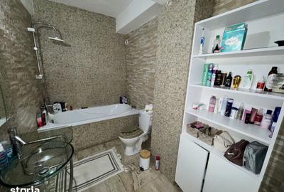 Apartament cu 3 camere decomandat, mobilat în Energia - 13