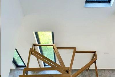 Casă cu 3 camere cu Teren 700 Mp în Central - 5