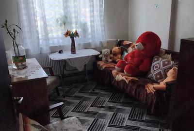 Apartament cu 3 camere decomandat în Aghireșu - 5