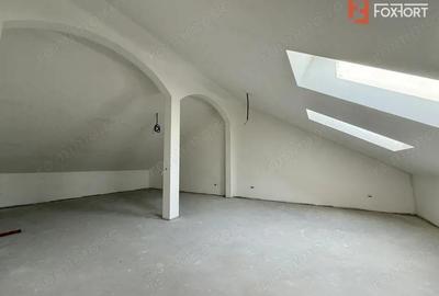 Triplex cu 4 camere, 115 mp, 3 bai - Zona Sacalaz - 10