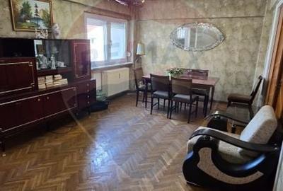 Apartament cu 4 camere de inchiriat in zona Ultracentral - 11