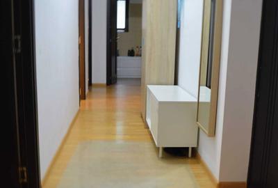 Apartament cu 3 camere decomandat în Păcii - 6