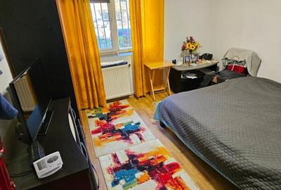 Vând apartament 2 camere - 1
