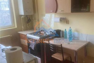 Garsonieră decomandată în Păcii