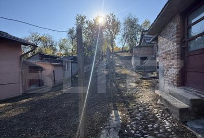 Casa de vanzare, 61 mp,Aninoasa - 2