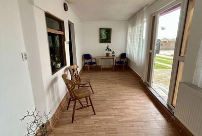 Casă cu 4 camere în Saca - 3