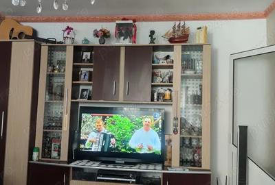 Vand ap.4 cam.et.1,decomandat, zona Star 2000-Aurel Vlaicu - 2