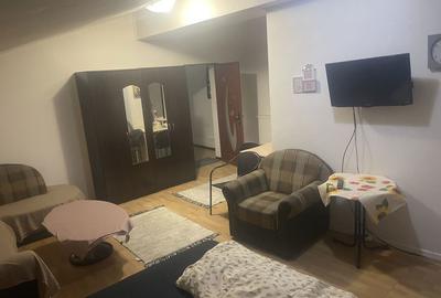 Garsonieră decomandată în Central