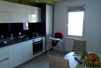 Garsonieră în P-ța Victoriei - 3