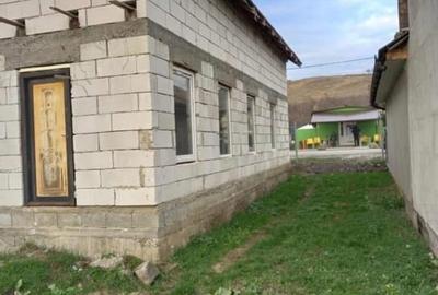 Casă individuală cu 3 camere cu Teren 800 Mp în Exterior Vest - 3
