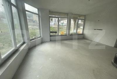 Casă cu Teren 1000 Mp în Central