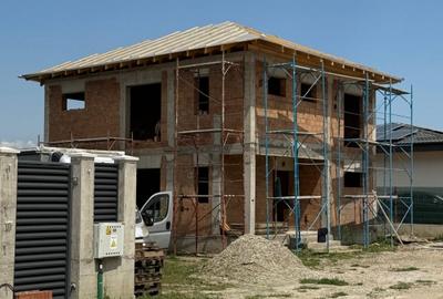 O casa gandita pentru familii care traiesc altfel. Si aleg altfel. - 27