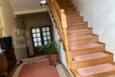 Casă cu 3 camere cu Teren 1445 Mp în Central - 8