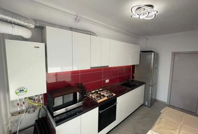 Proprietar Studio Garsoniera Spatioasa Libera Amenajata de Lux, An 2023, Negociabil - 1