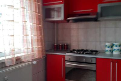 Apartament cu 2 camere decomandat în Colentina