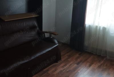 Casa cu 4 camere de vanzare in Tuzla - 1