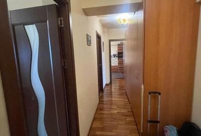 Apartament cu 4 camere decomandat în Central - 10